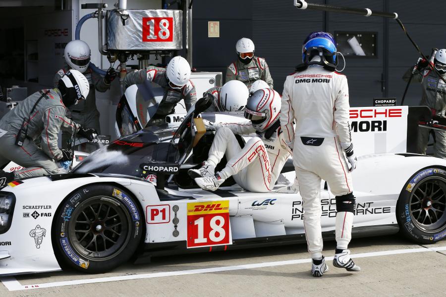  Porsche 919 Hybrid 2015 года  (фото 60 из 481)